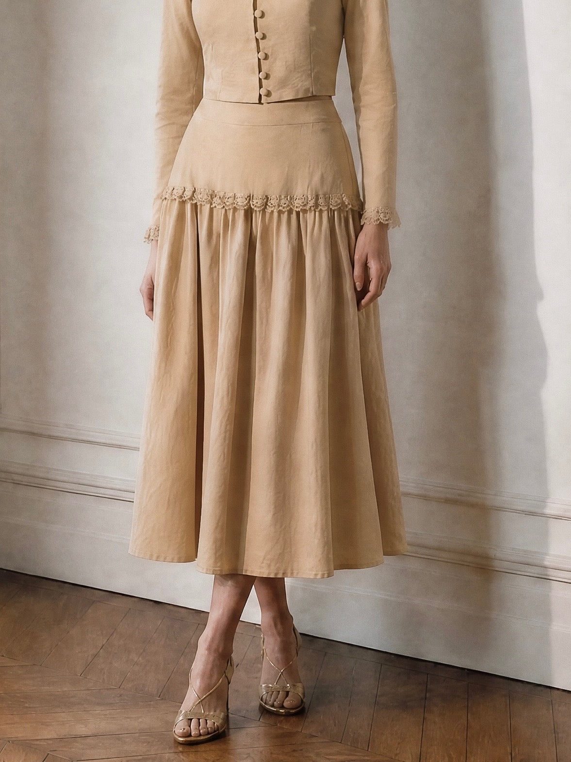 Lamees Midi Skirt